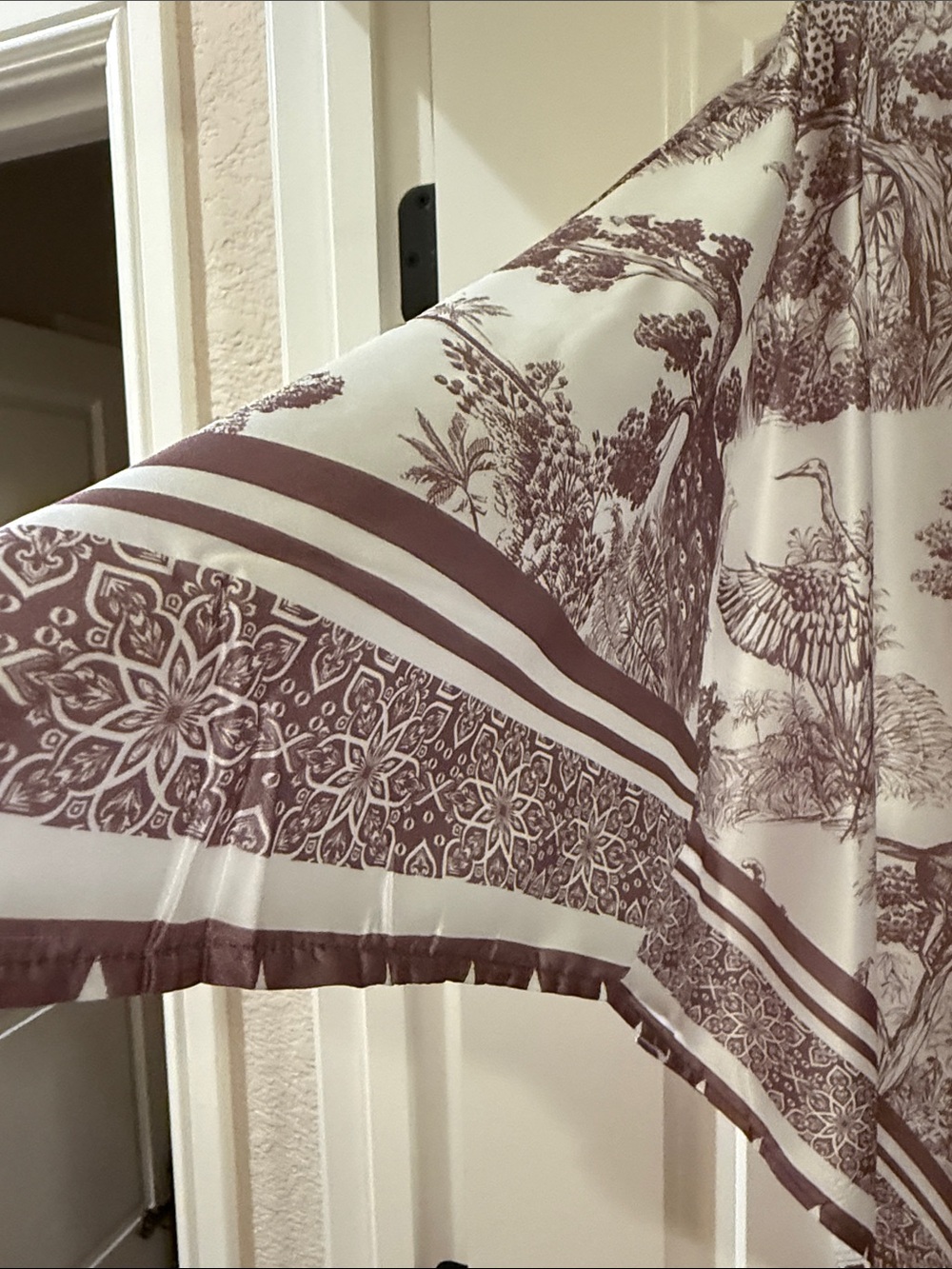 Southern Stitch Lightweight Printed Tunic Poncho in Brown and White - Picture 5 of 7